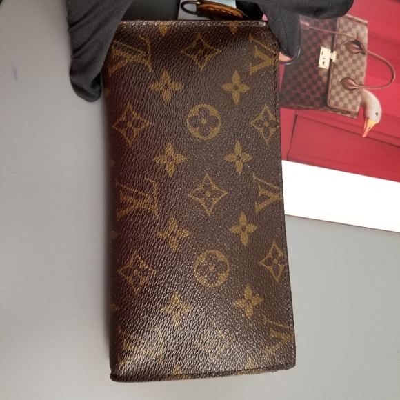 LOUIS VUITTON Pouchette Classic Monogram print GM - Picture 2 of 16